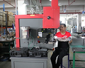 Riveting machine